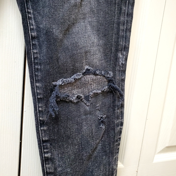Moussy Vintage Lenwood Distressed Skinny Jeans - Picture 8 of 12